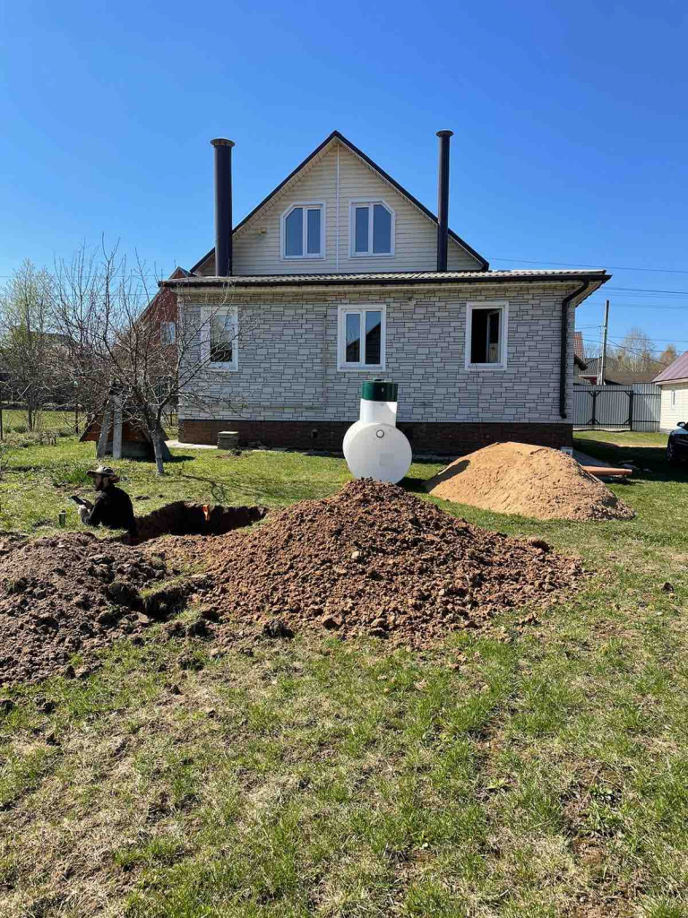 септик Юнисеп в деревне Нестерово Рузского района.jpg