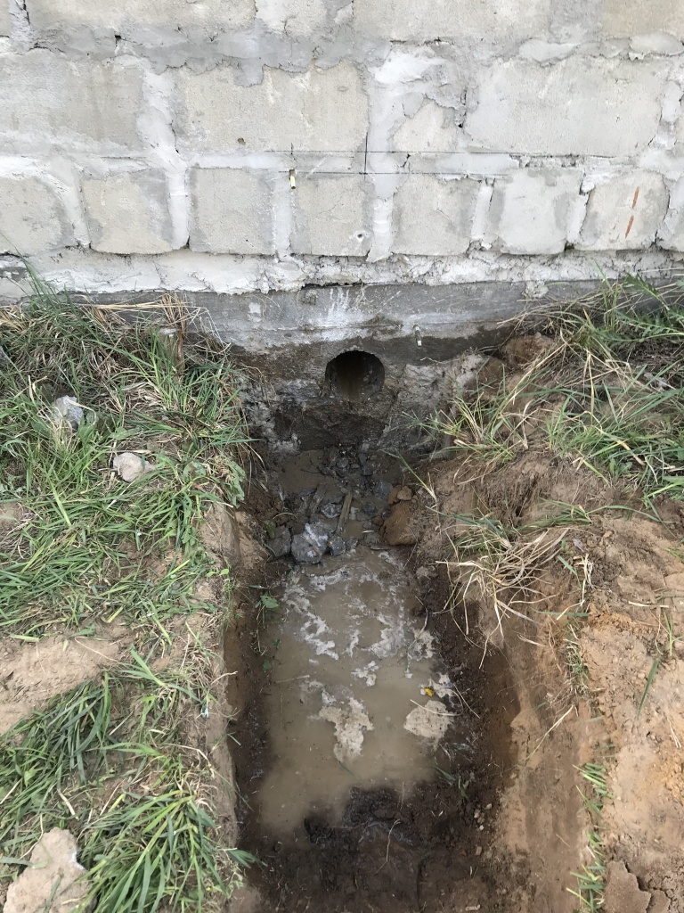 отверстие в фундаменте 152 мм.jpg отверстие в фундаменте 152 мм.jpg